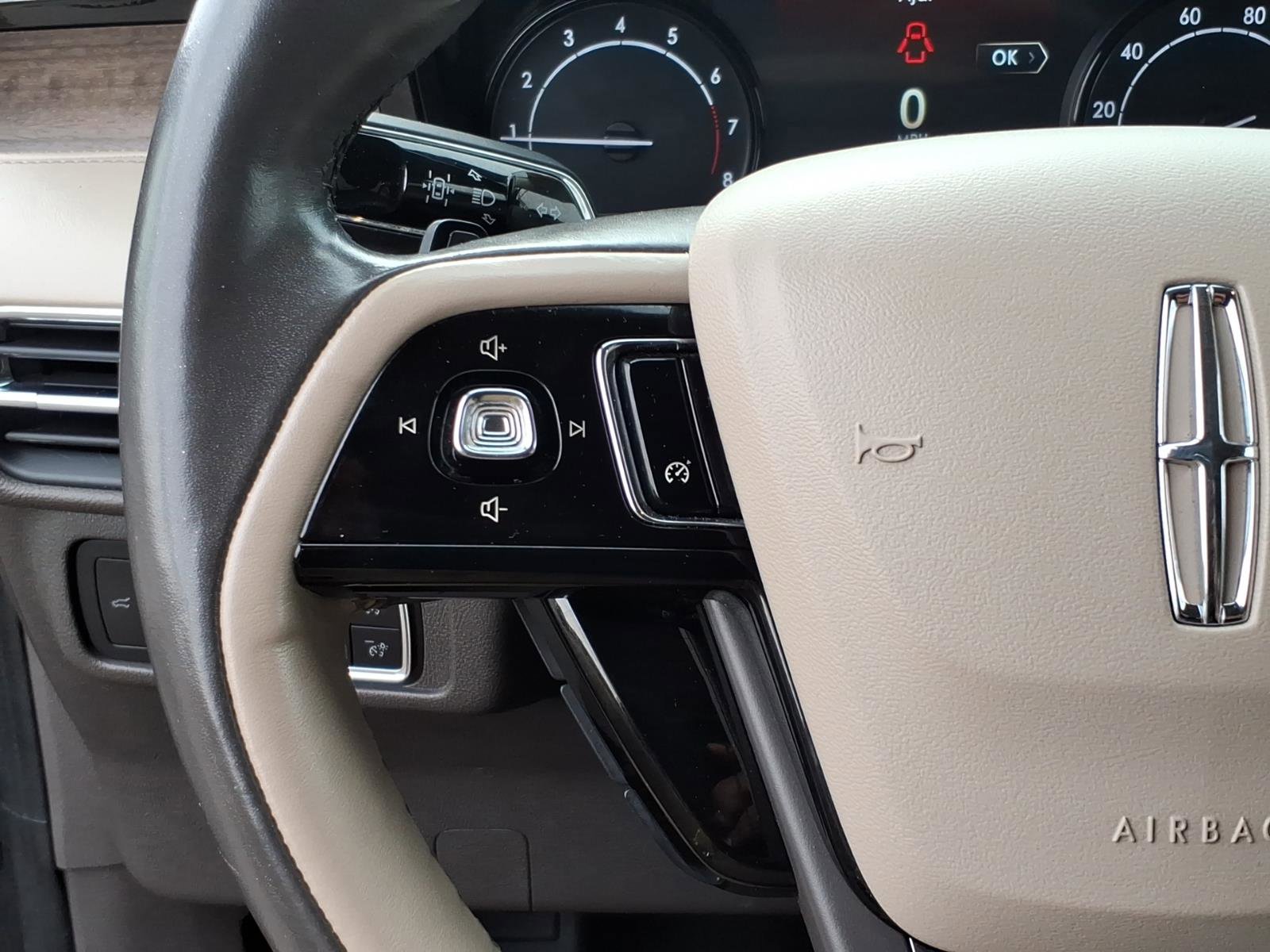 Used 2020 Lincoln Corsair Reserve w/ Appearance Package AWD/4WD image 17