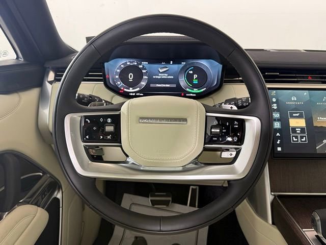New 2025 Land Rover Range Rover SE image 27