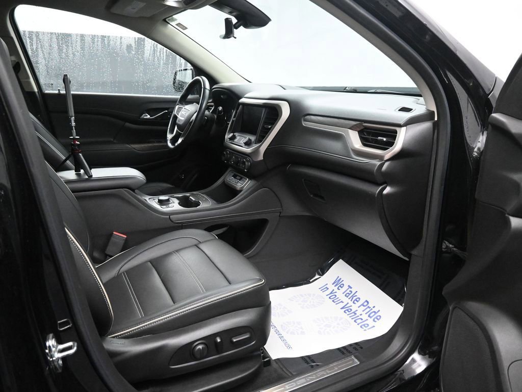 Used 2021 GMC Acadia Denali w/ Denali Ultimate Package image 20