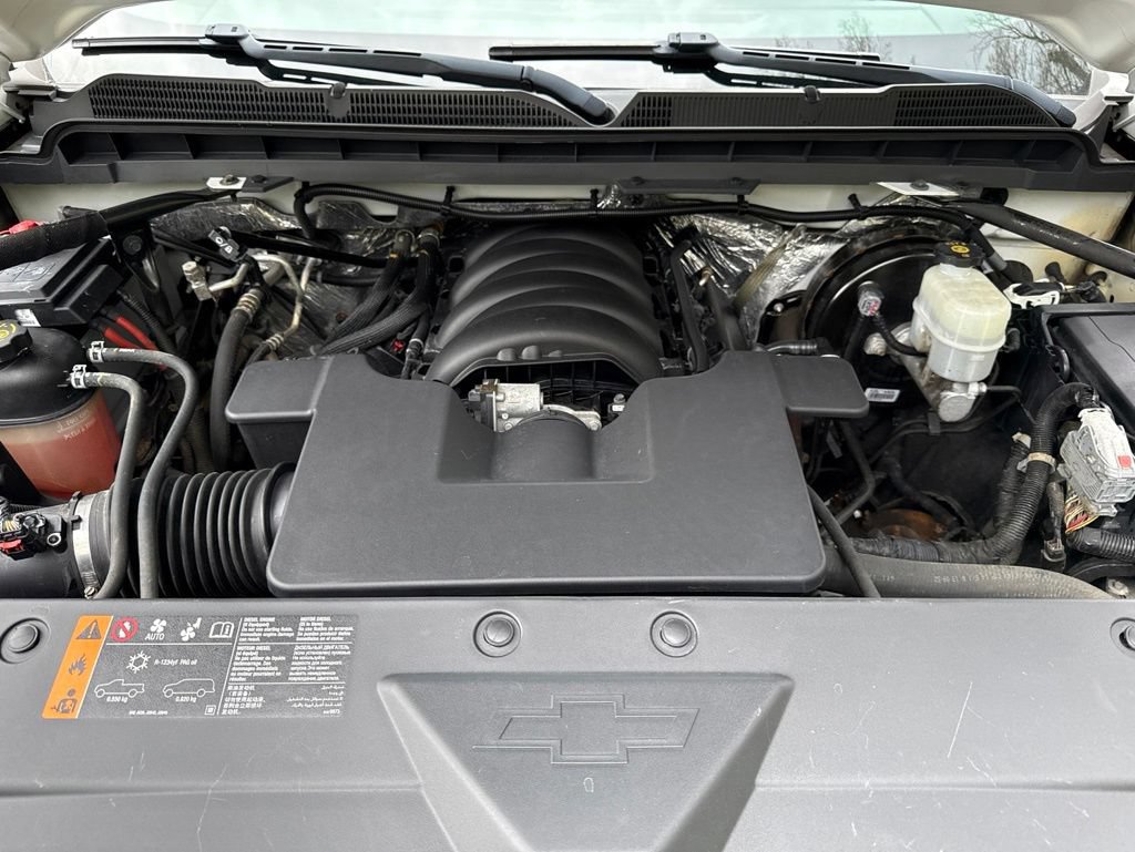Used 2018 Chevrolet Silverado 1500 LT w/ All Star Edition AWD/4WD image 12