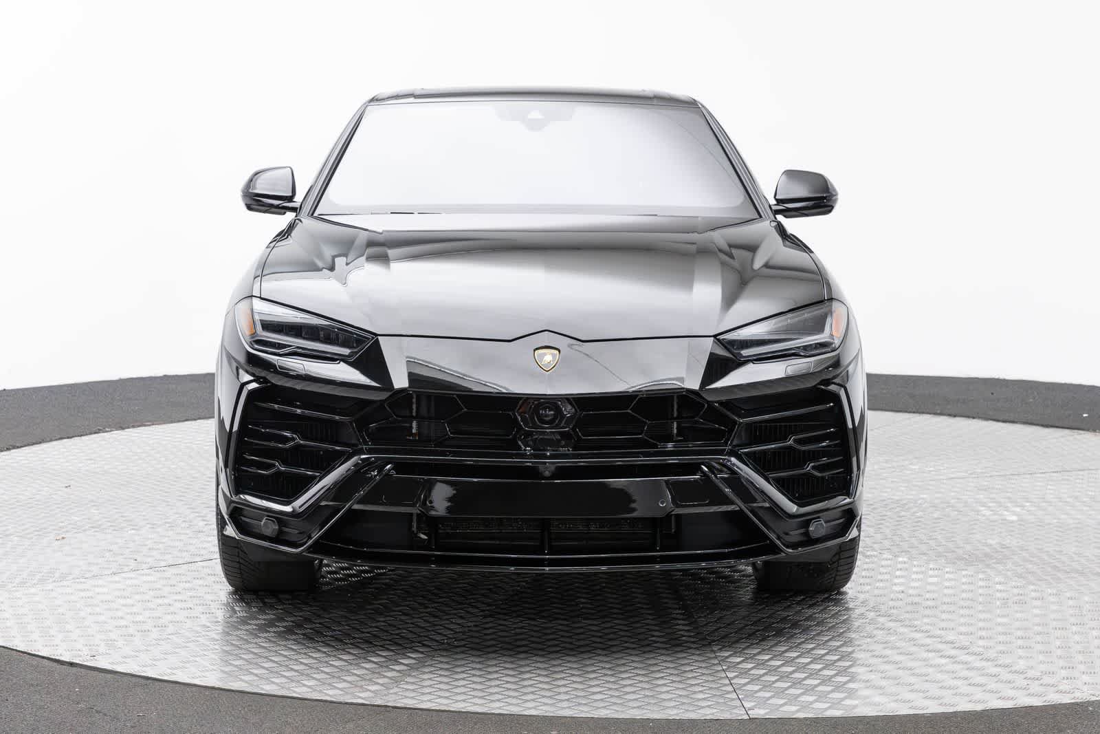 Used 2022 Lamborghini Urus AWD/4WD image 6