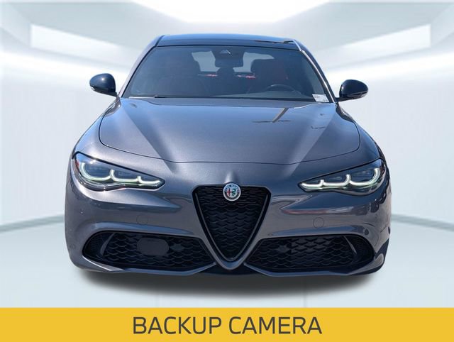 Used 2024 Alfa Romeo Giulia Veloce AWD/4WD image 10
