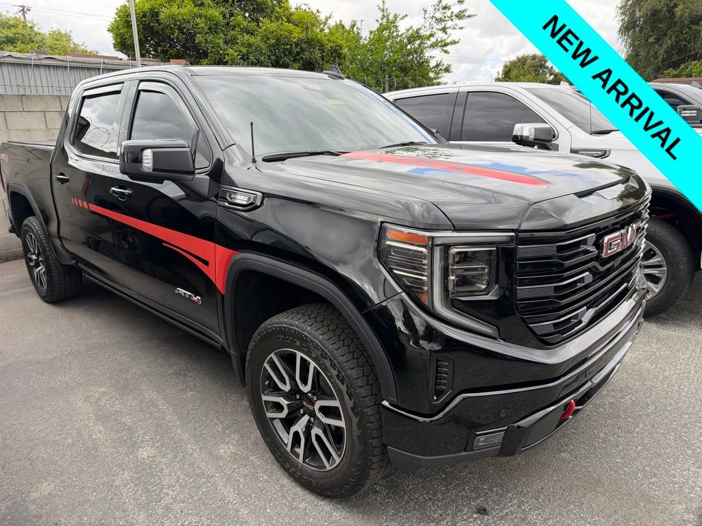 Used 2024 GMC Sierra 1500 AT4 w/ Technology Package AWD/4WD image 2