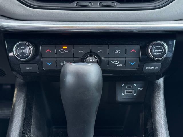 Certified 2023 Jeep Compass Limited w/ Mopar Graphics Package image 30