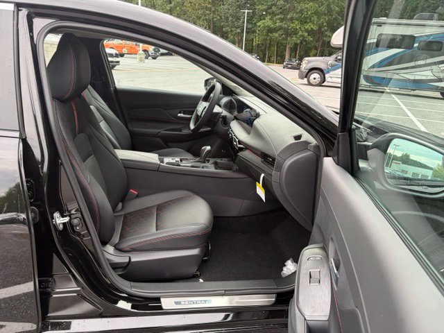 New 2027 Nissan Sentra SR w/ SR Premium Package FWD image 26