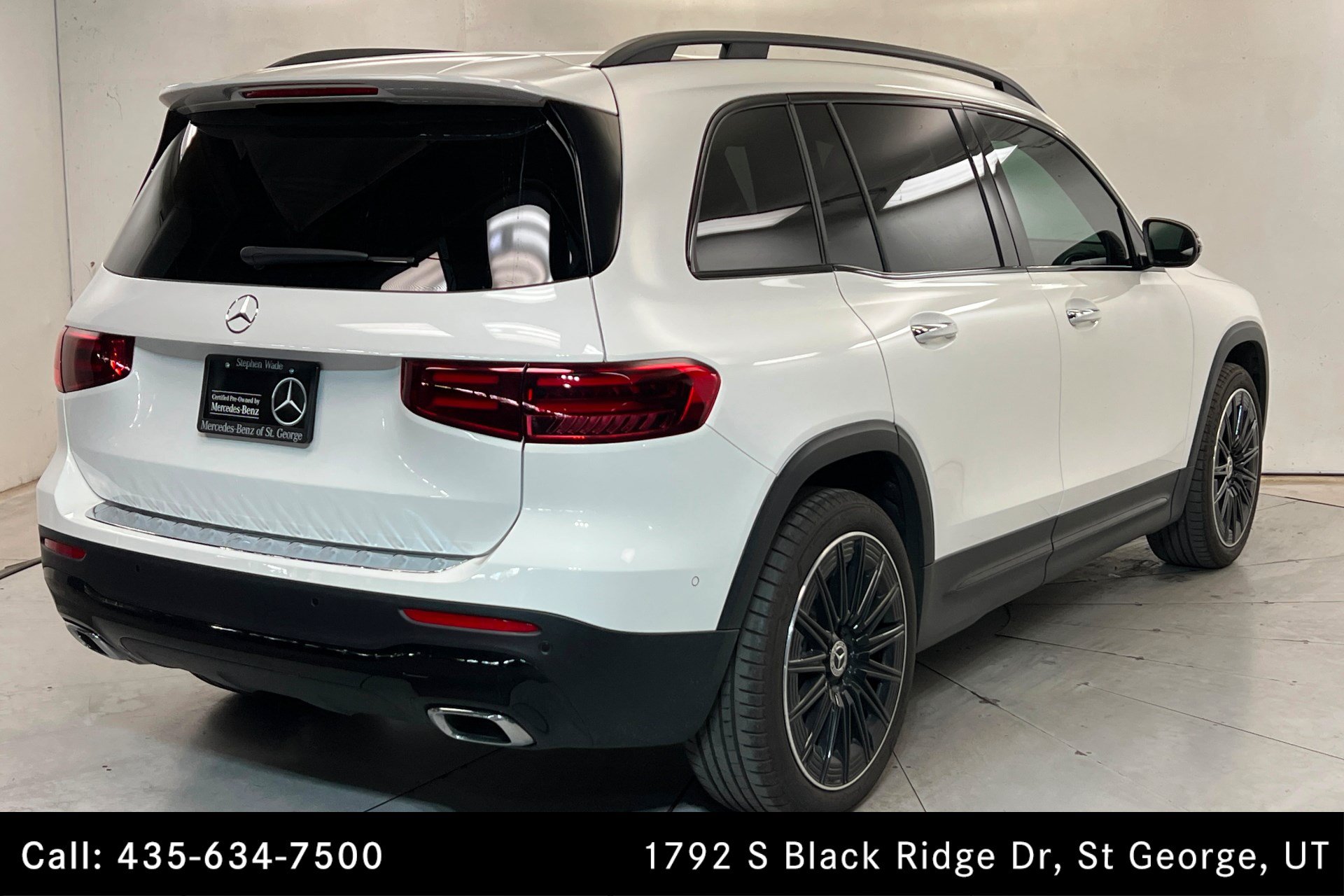 Certified 2026 Mercedes-Benz GLB 250 4MATIC image 5