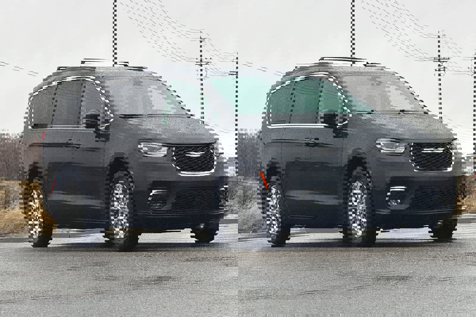 Used 2022 Chrysler Pacifica Touring-L image 9