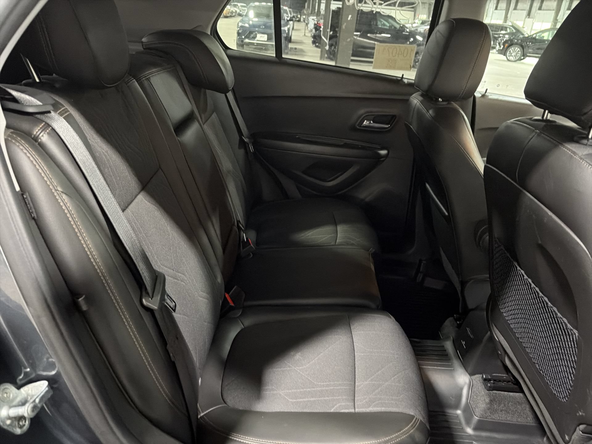 Used 2021 Chevrolet Trax LT AWD/4WD image 29