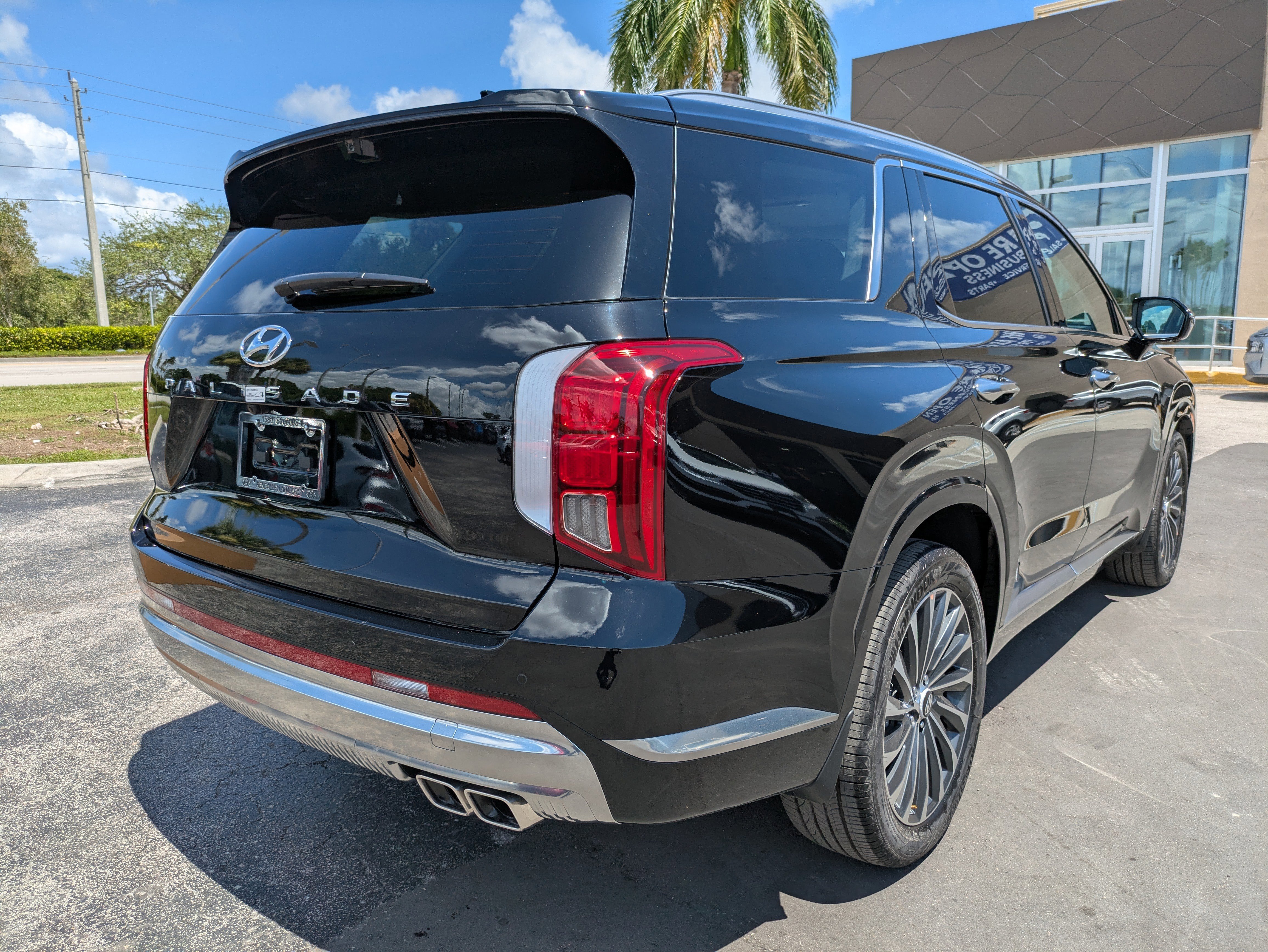 New 2025 Hyundai Palisade Calligraphy image 4