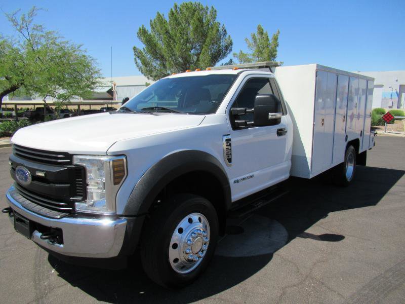 Used 2019 Ford F550 2WD Regular Cab Super Duty image 2