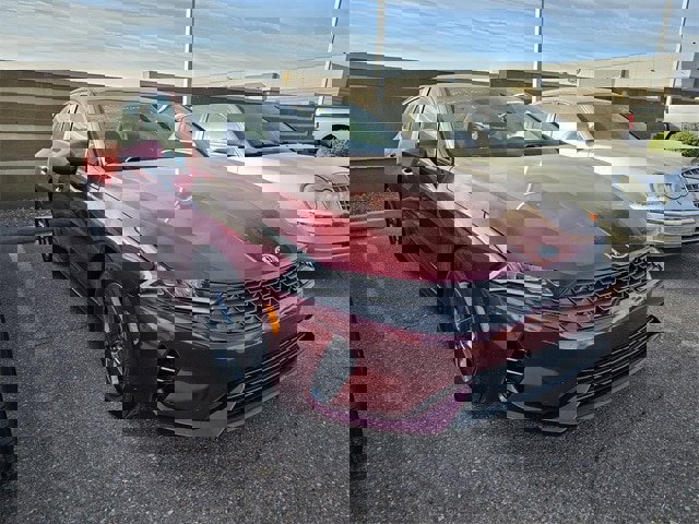 Used 2021 Kia K5 LX image 3