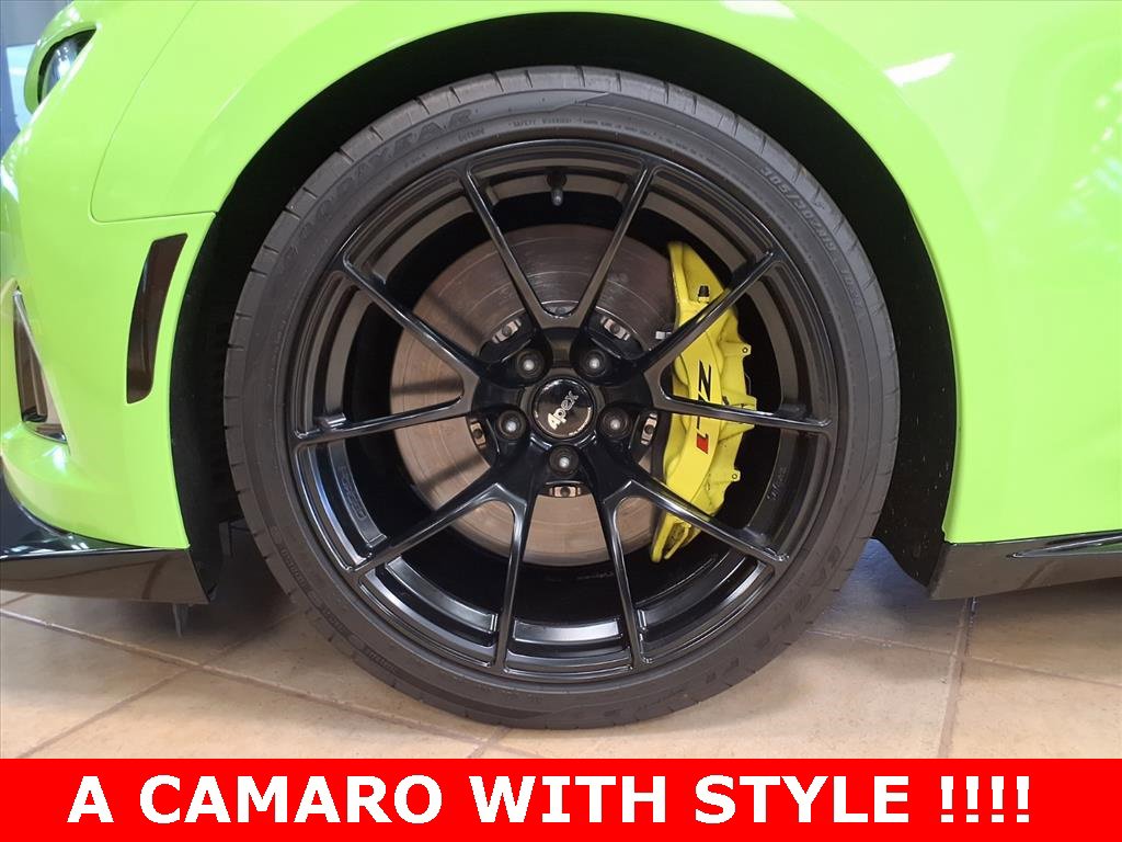 Used 2017 Chevrolet Camaro ZL1 image 8