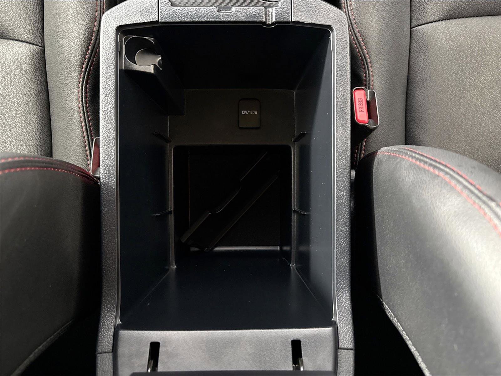 Certified 2024 Toyota 4Runner TRD Off-Road Premium image 34