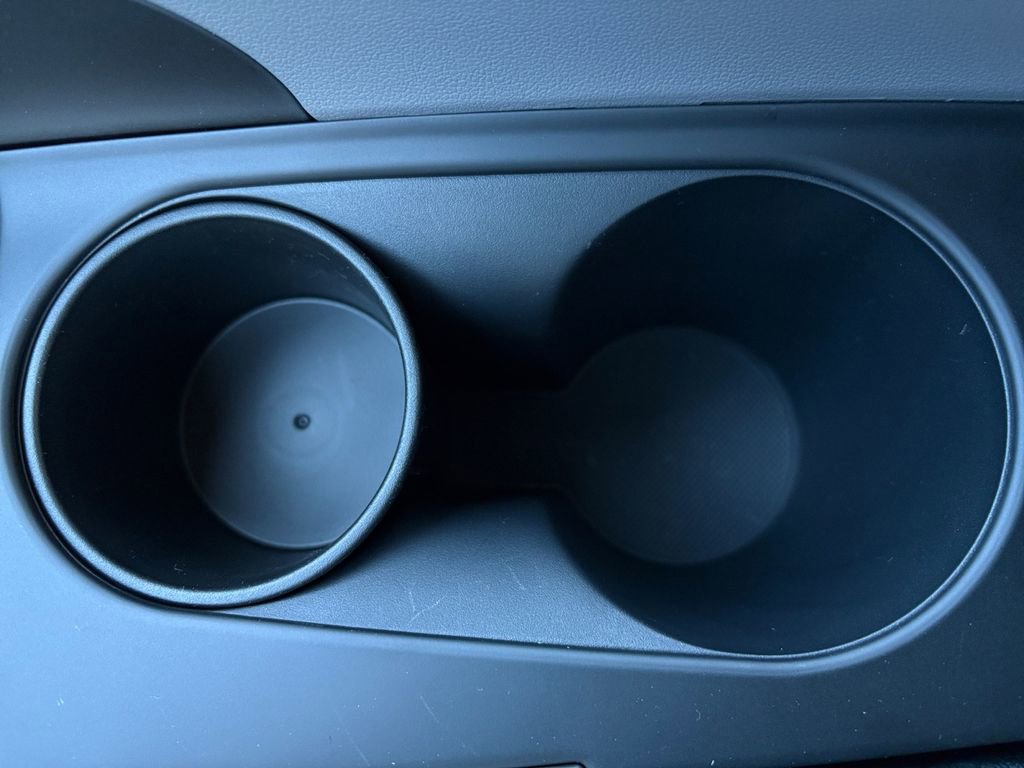 New 2026 Hyundai Elantra SE image 9