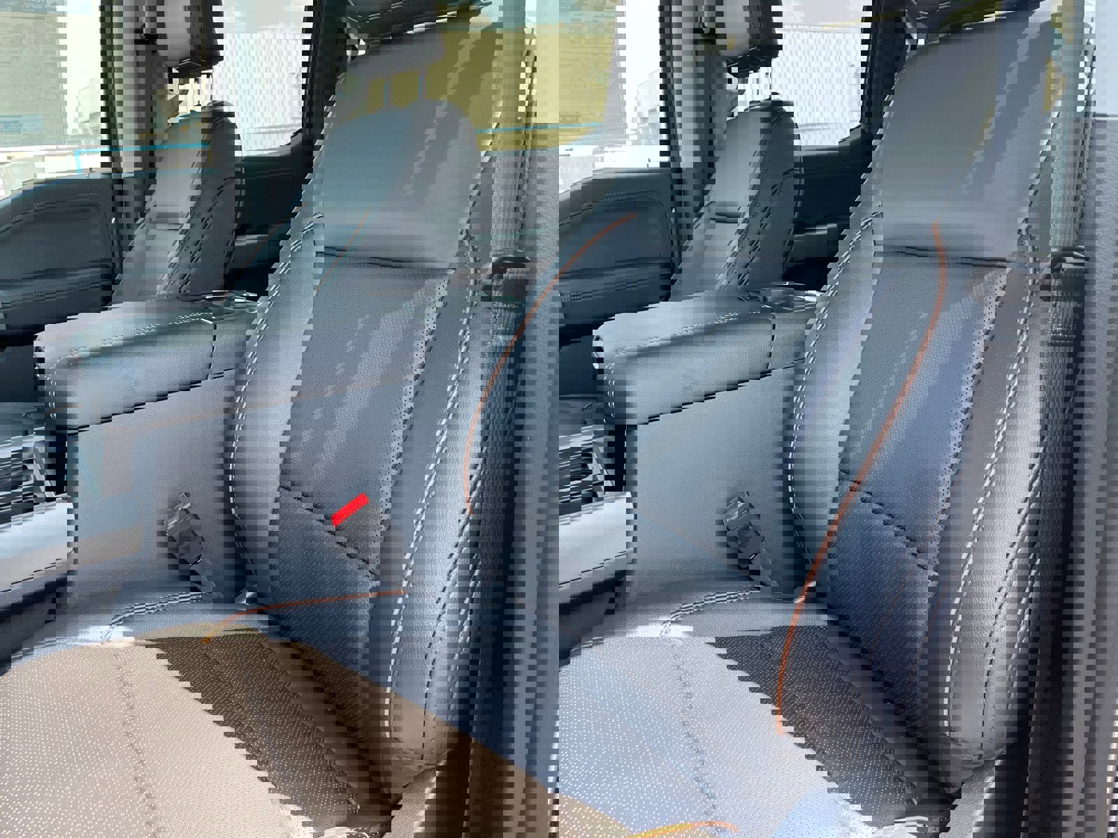 Used 2026 Ford F250 Lariat image 18