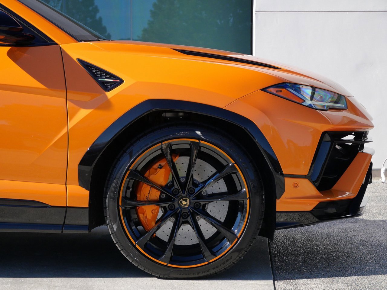 Used 2024 Lamborghini Urus S image 9