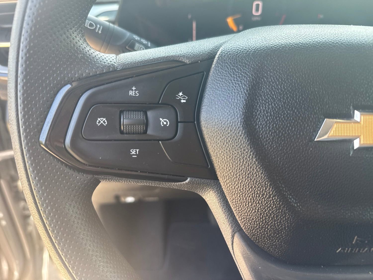 Used 2025 Chevrolet TrailBlazer LT AWD/4WD image 17