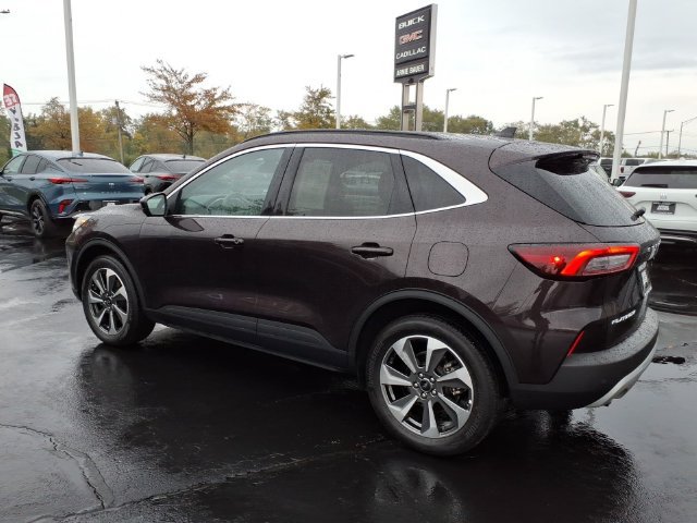 Used 2023 Ford Escape Platinum AWD/4WD image 9