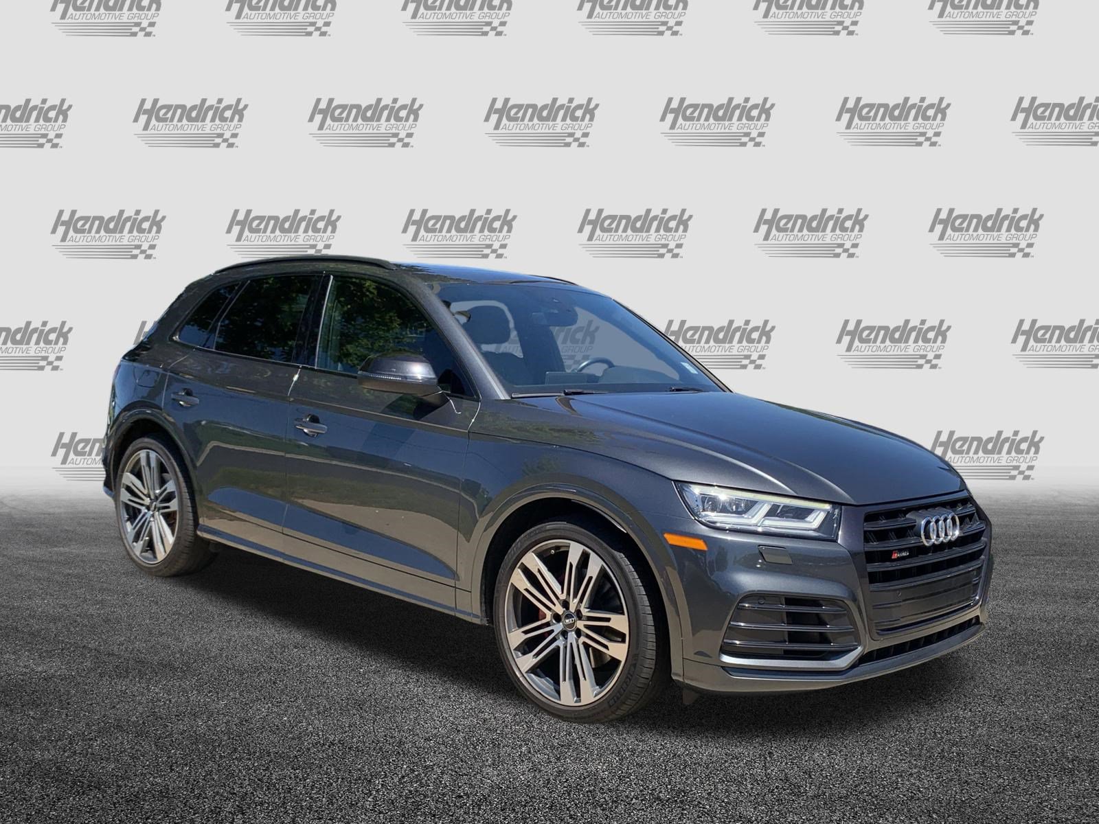 Used 2019 Audi SQ5 Premium Plus w/ Premium Plus Package AWD/4WD image 2