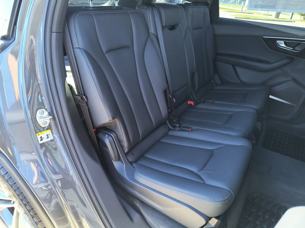 New 2026 Audi Q7 2.0T Premium image 14