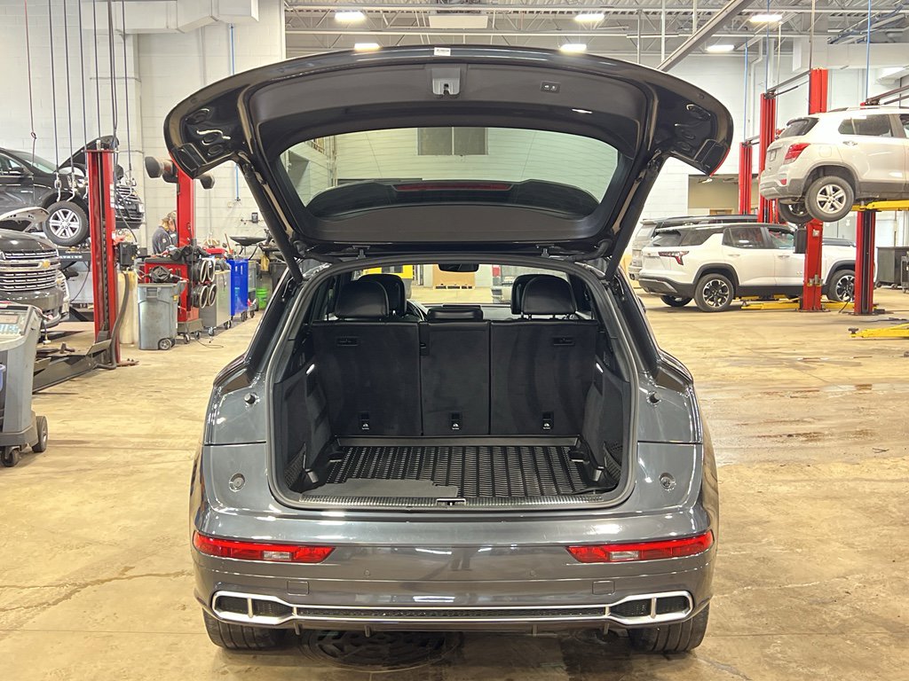 Used 2020 Audi SQ5 Prestige image 39