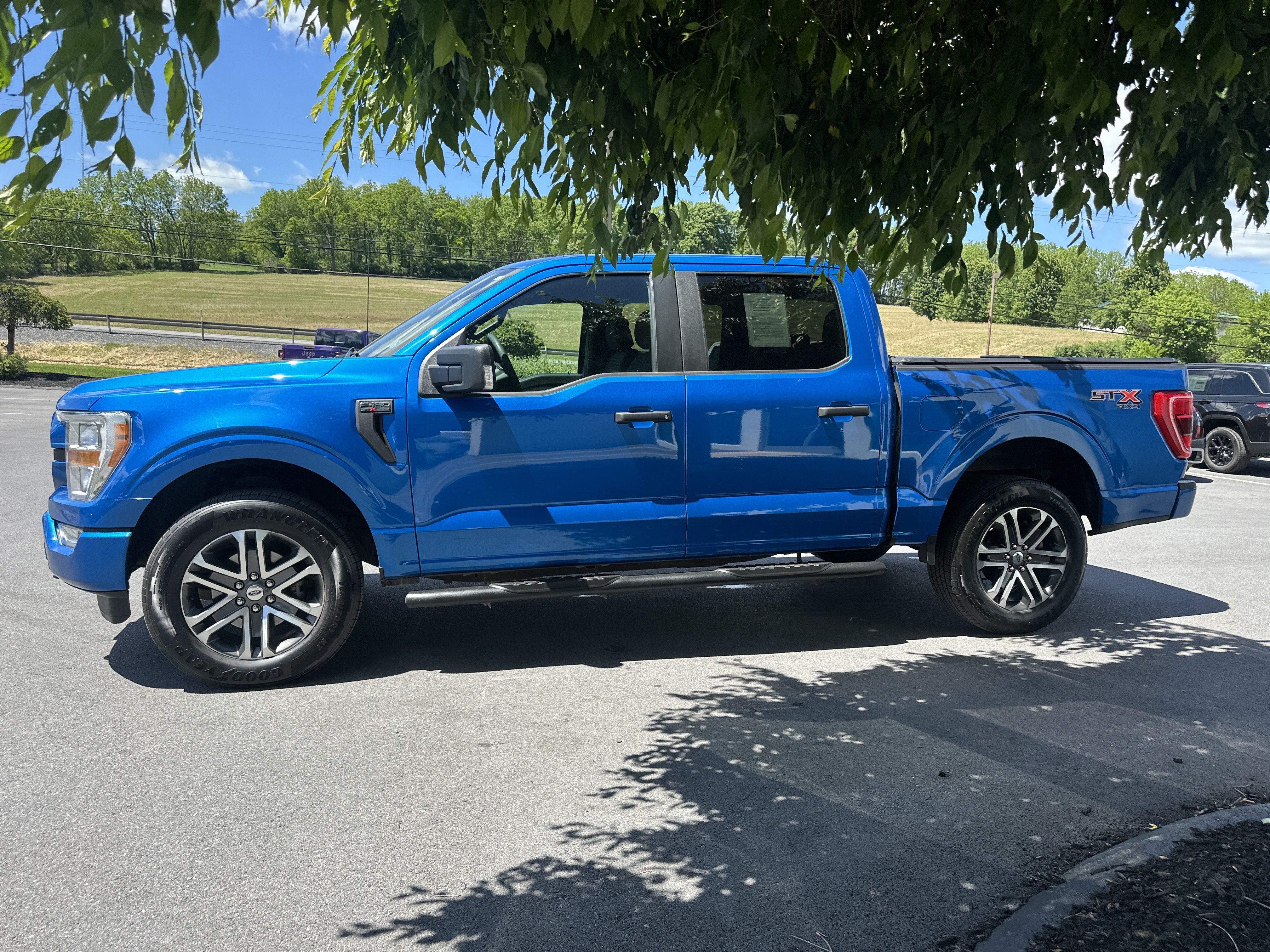 Used 2021 Ford F150 XL w/ STX Appearance Package AWD/4WD image 7