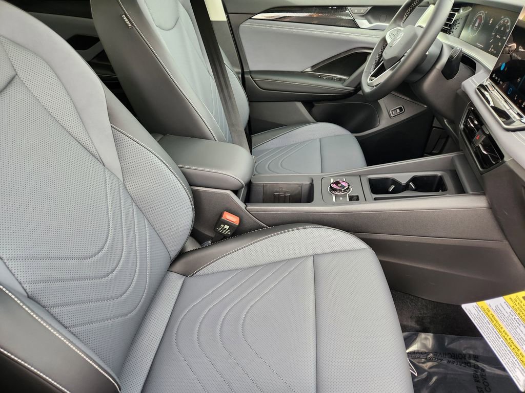 New 2026 Volkswagen Tiguan SE image 5