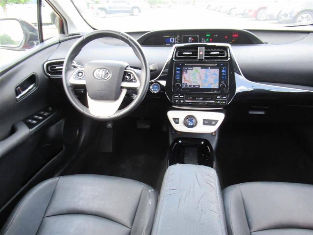 Used 2017 Toyota Prius Four w/ Advanced Technology Package FWD image 13