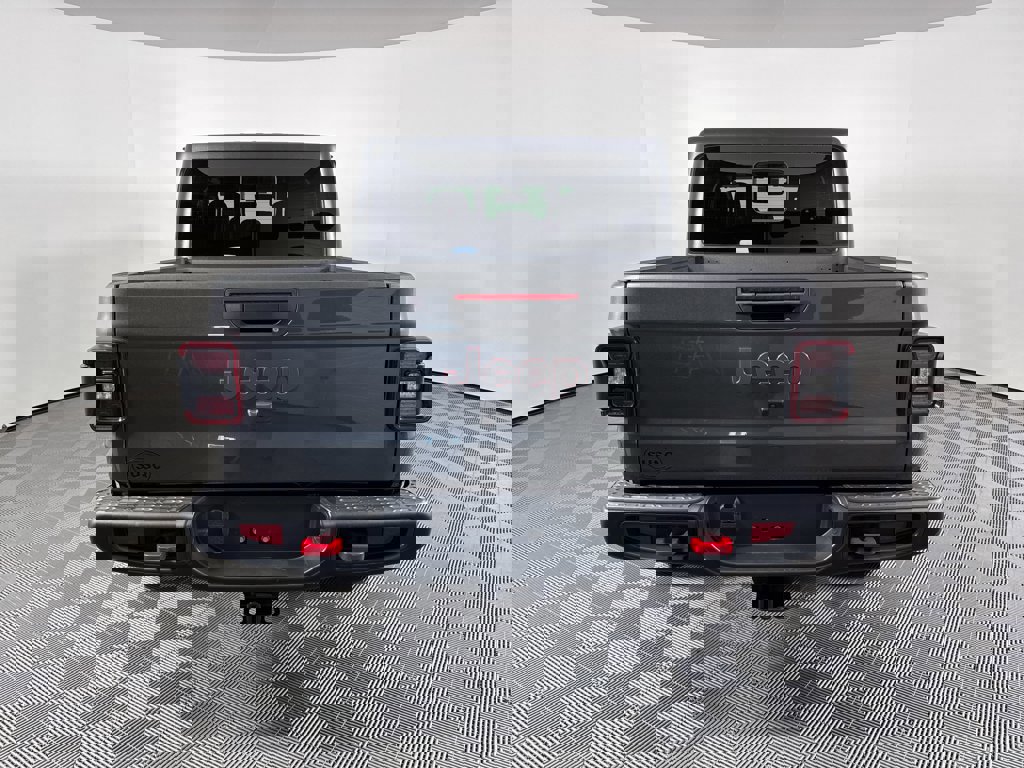 Used 2021 Jeep Gladiator Rubicon image 10