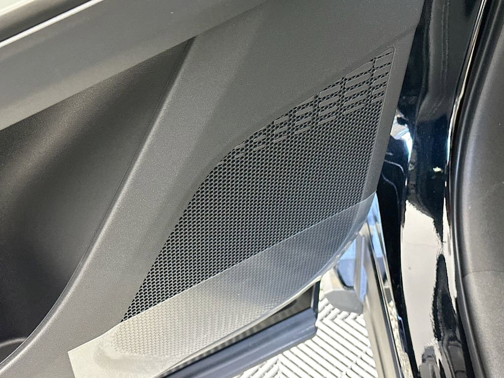 New 2026 Subaru Solterra Premium image 25