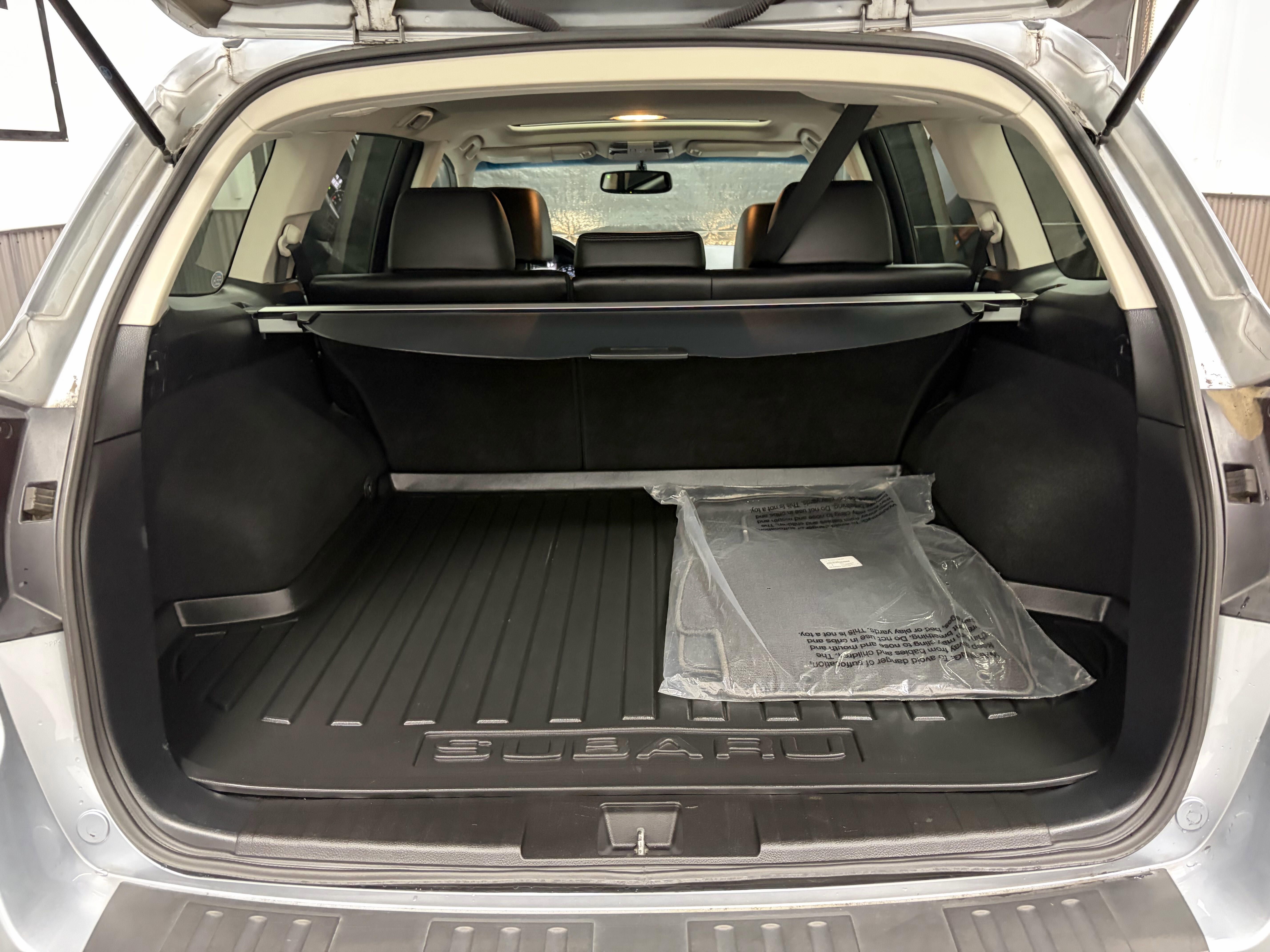 Used 2012 Subaru Outback 2.5i Limited image 21