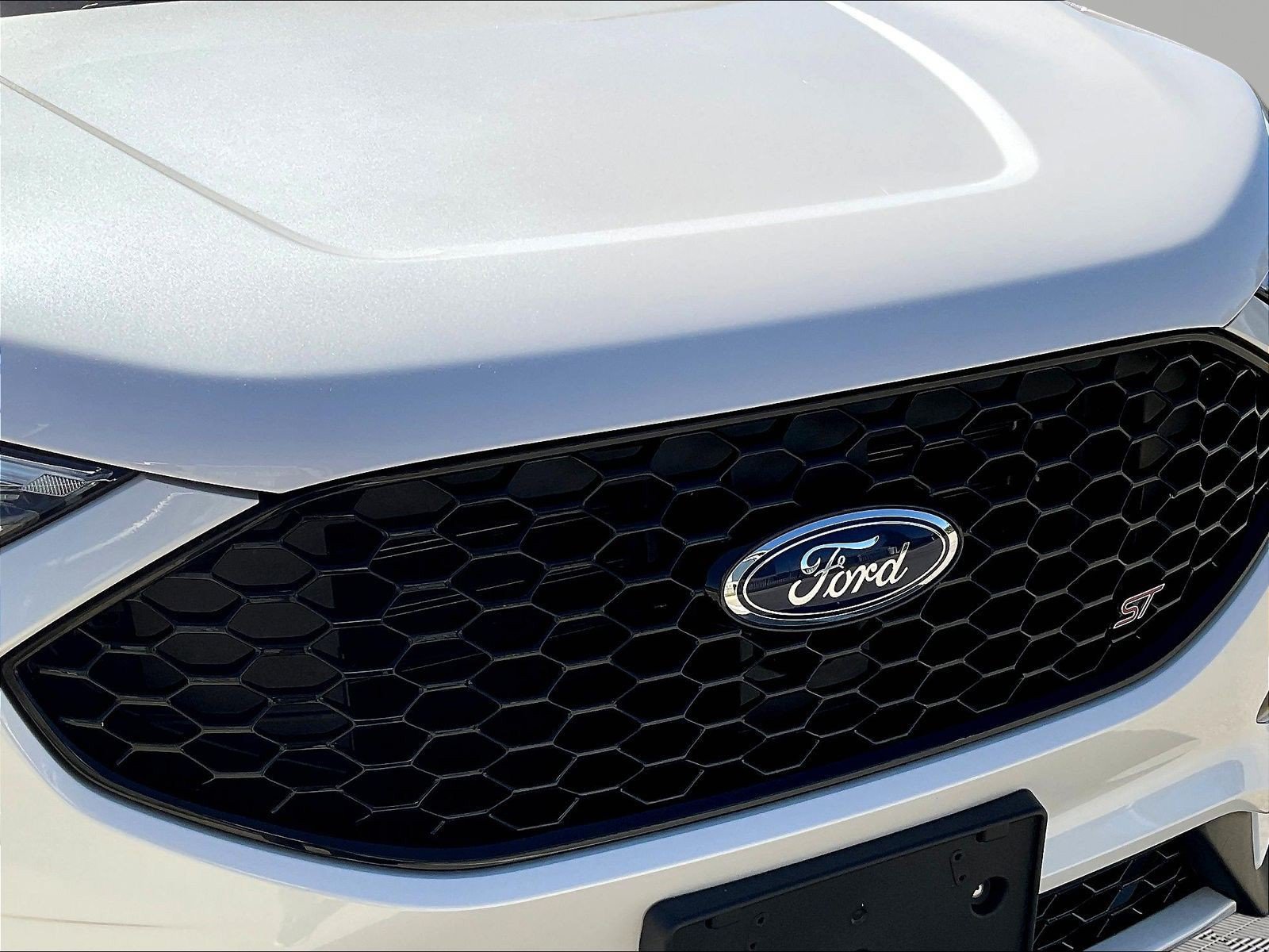 Used 2019 Ford Edge ST w/ Convenience Package AWD/4WD image 33