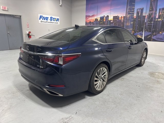 Used 2021 Lexus ES 350 Ultra Luxury w/ Accessory Package 2 image 7