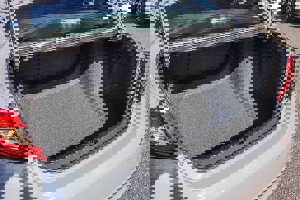 Used 2022 Honda Accord Touring image 25