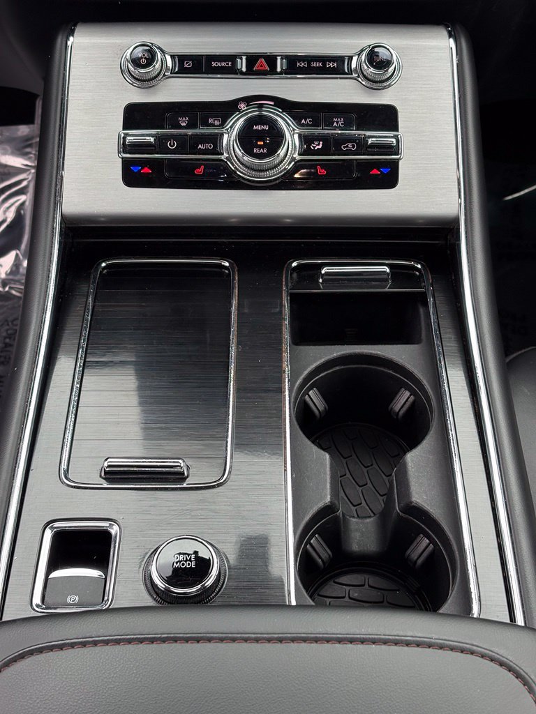 Used 2023 Lincoln Aviator AWD w/ Premium Package image 30