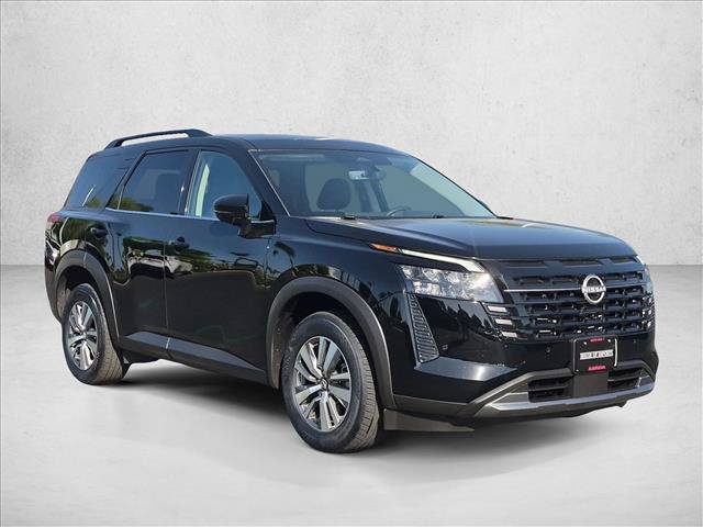 Used 2026 Nissan Pathfinder SL FWD image 3