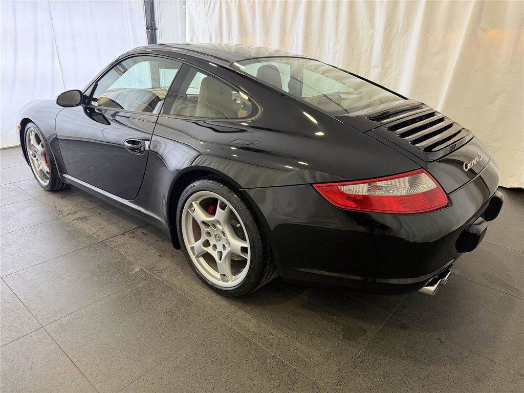 Used 2006 Porsche 911 Carrera S image 3