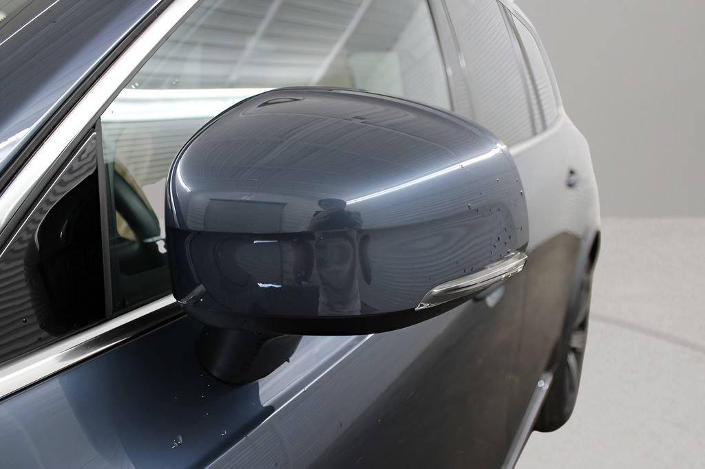 Certified 2023 Volvo XC90 B6 Ultimate w/ Protection Package Premier AWD/4WD image 6