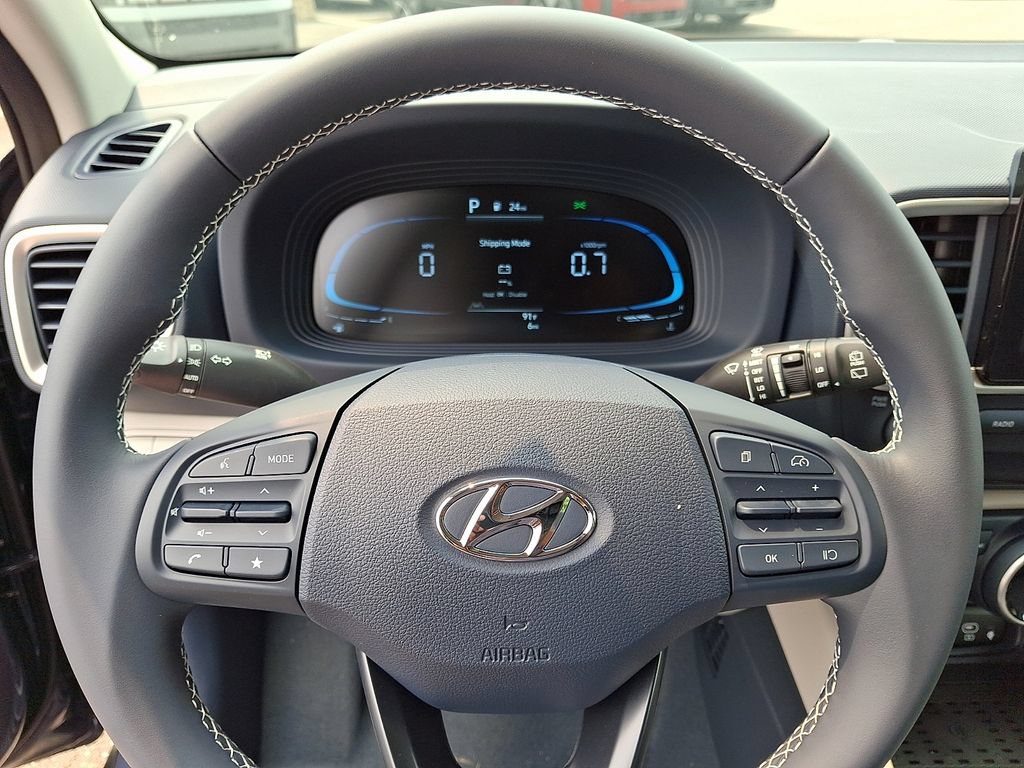 New 2026 Hyundai Venue SEL FWD image 13