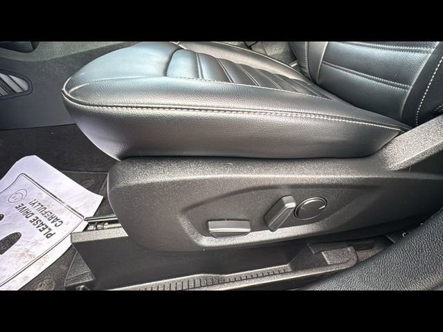 Certified 2023 Ford Edge SEL w/ Convenience Package AWD/4WD image 8