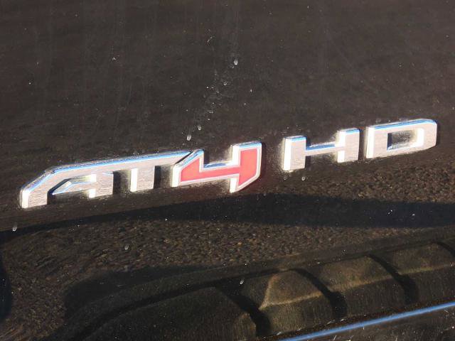 Used 2024 GMC Sierra 2500 AT4 image 13