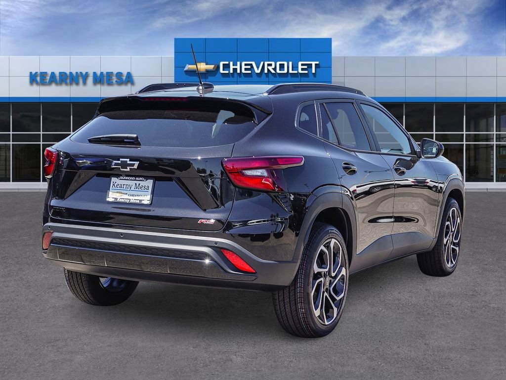 New 2026 Chevrolet Trax RS w/ Driver Confidence Package FWD image 6