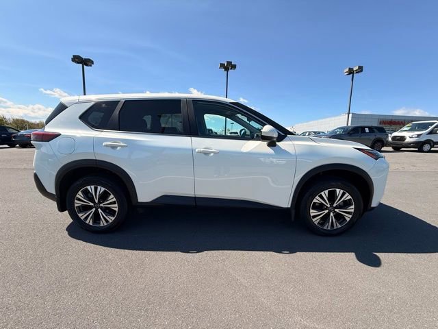 Certified 2023 Nissan Rogue SV image 4