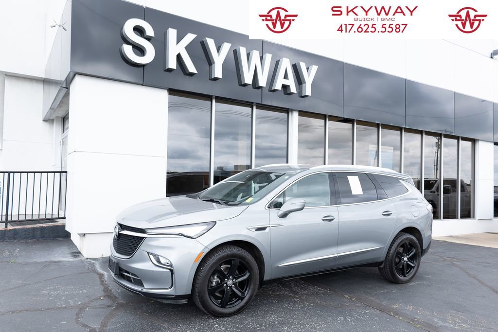 Used 2023 Buick Enclave Essence w/ Sport Touring Edition FWD image 1