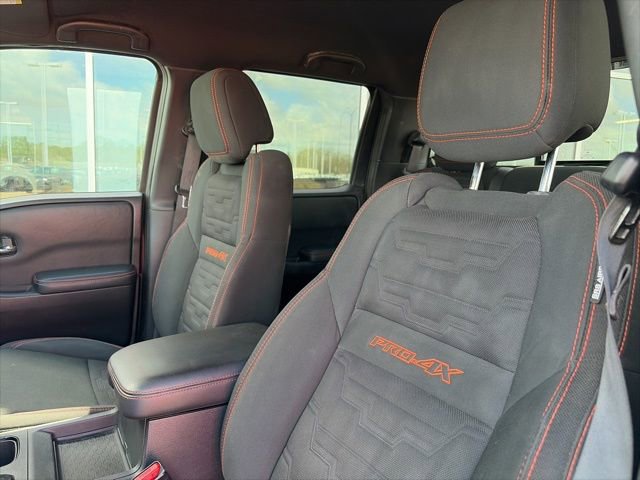 Used 2023 Nissan Frontier PRO-4X w/ Technology Package image 9