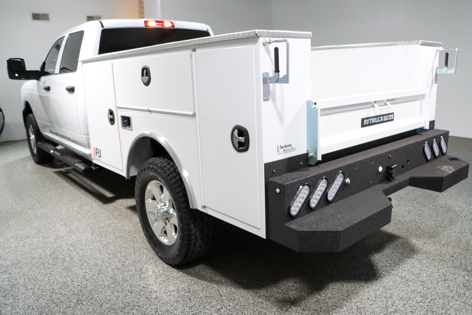 Used 2023 RAM 2500 Tradesman AWD/4WD image 10
