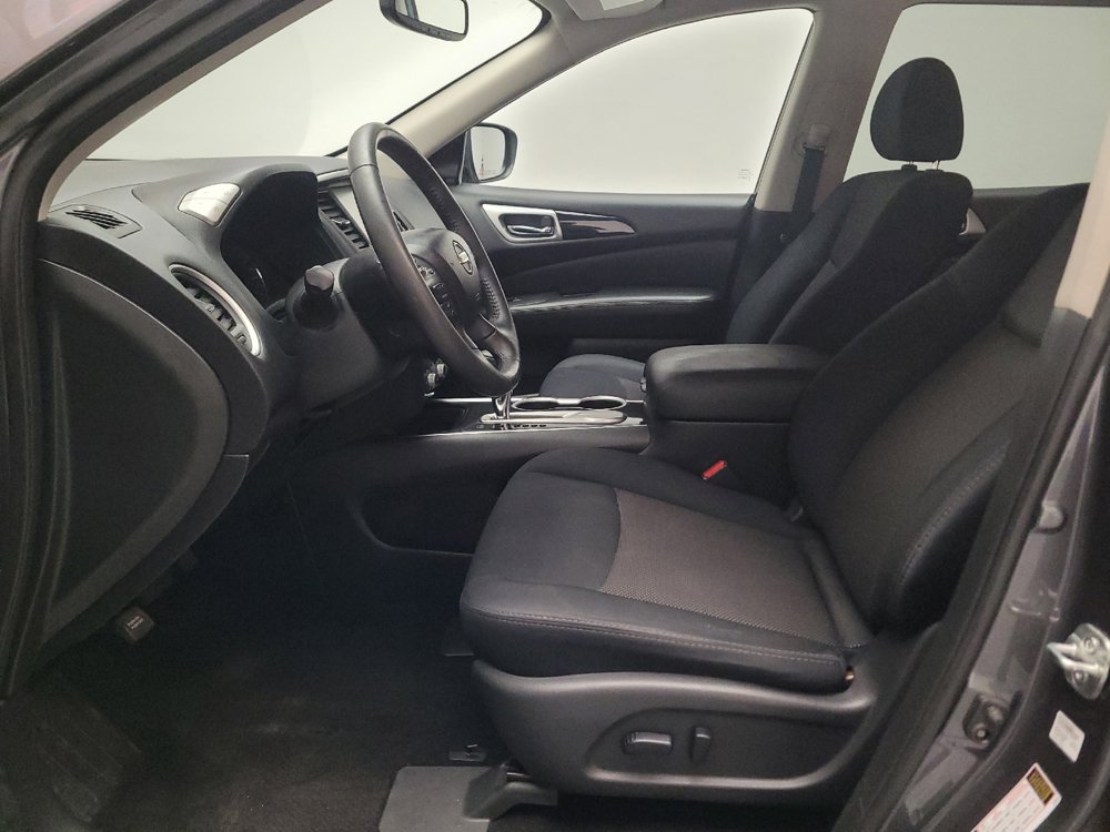 Used 2019 Nissan Pathfinder SV FWD image 17