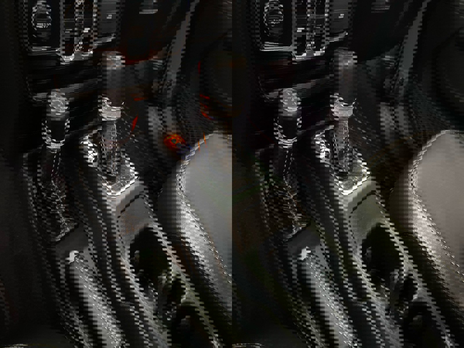 Used 2022 Jeep Wrangler Unlimited Sahara w/ Cold Weather Group image 27