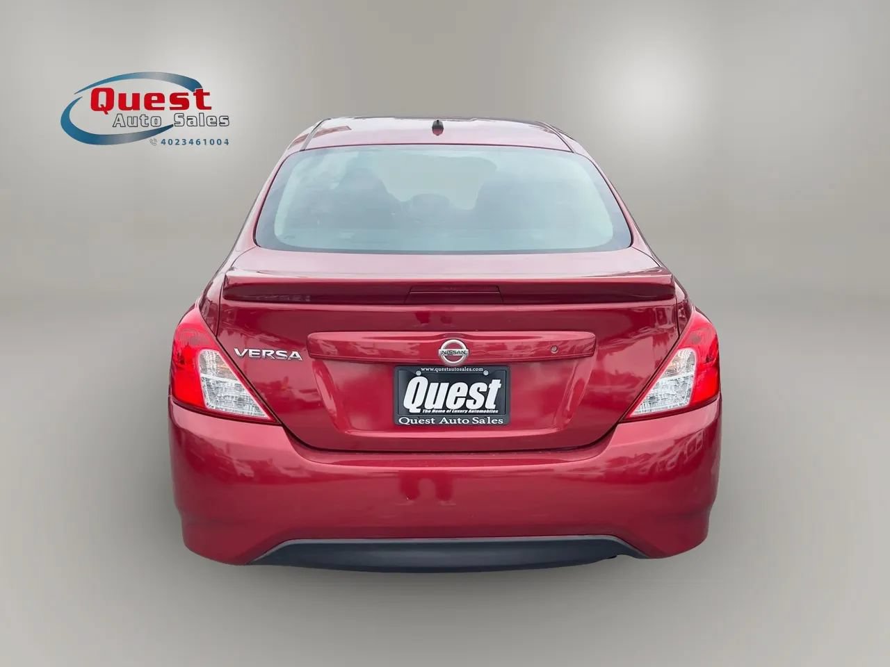 Used 2016 Nissan Versa S Plus FWD image 3