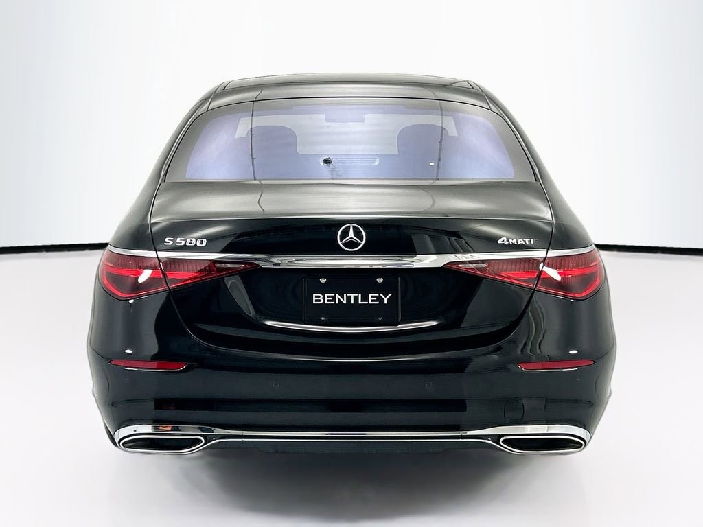 Used 2022 Mercedes-Benz S 580 4MATIC Sedan image 6